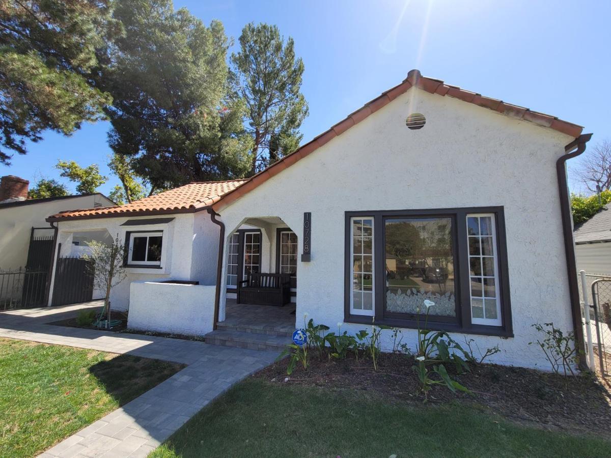 Luxurious Studio City Home ロサンゼルス エクステリア 写真