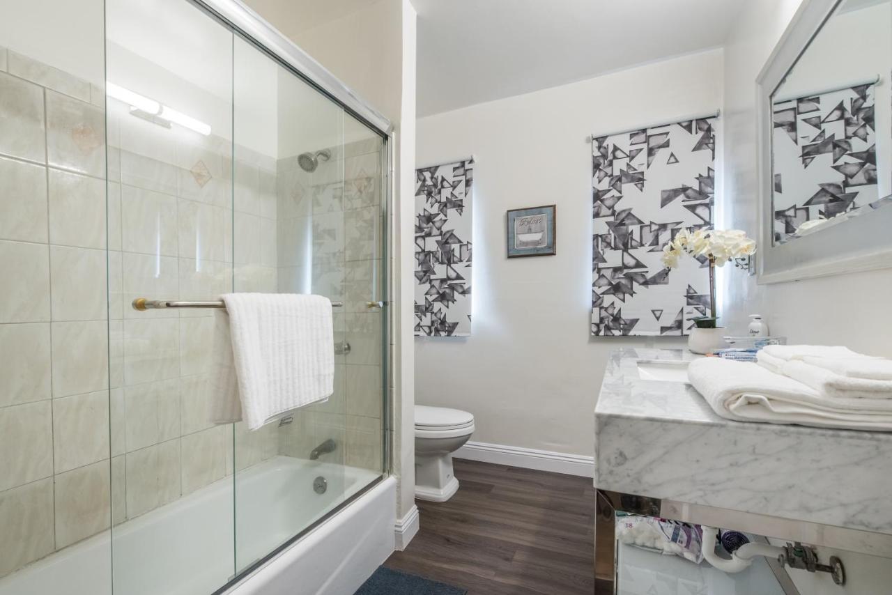 Luxurious Studio City Home ロサンゼルス エクステリア 写真