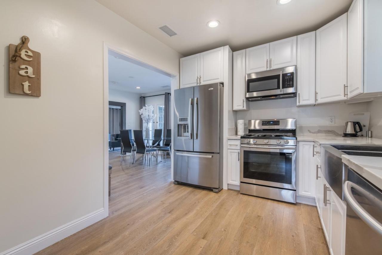 Luxurious Studio City Home ロサンゼルス エクステリア 写真